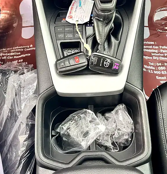 2023 Toyota Rav 4 Special Edition 4 Cylinder Engine Blue Black SUV