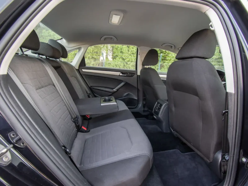 2020 Volkswagen PASSAT Trendline 2.5L 4 Cylinders Engine Black Grey