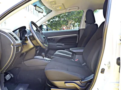 2022 Mitsubishi ASX GLX 4 Cylinder Engine White Black SUV GCC Specs