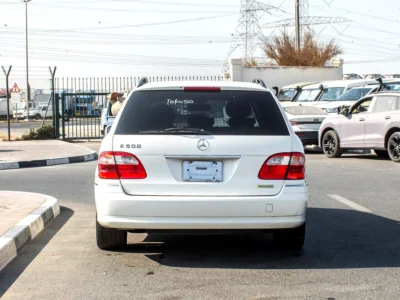 2005 Mercedes-Benz E-Class E 500 IMMACULATE CONDITION White Black