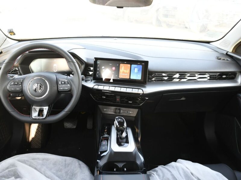 2025 MG GT 1.5L Turbo Petrol Full Option Yellow Black Sedan GCC Specs