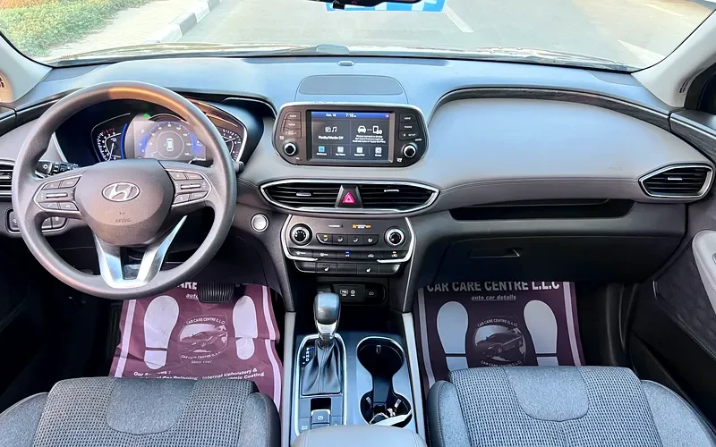 2020 Hyundai Santa Fe SE 4 Cylinders Engine Petrol Black Brown SUV