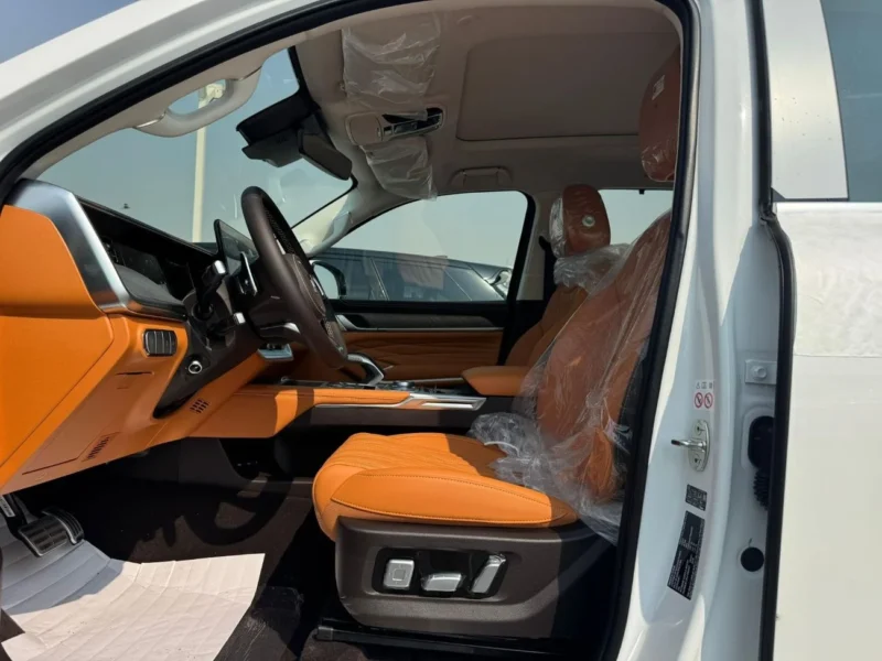 2026 Tank 500 3.0 litre Petrol V6 Engine 4WD White Tan GCC Specs