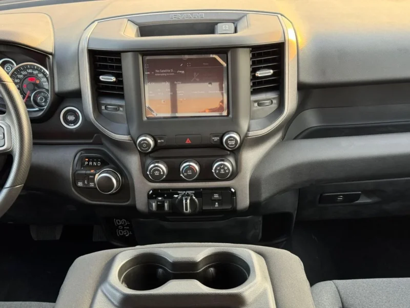 2023 RAM 1500 Hemi 5.7 litre V8 Engine Petrol 4WD White Black