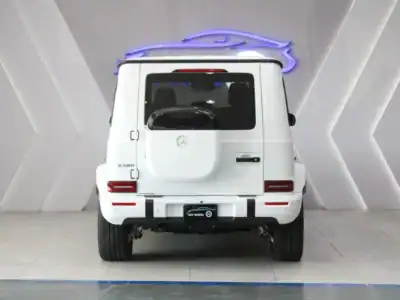 2025 Mercedes-Benz EQG 580 G580 Electric AWD 8 Cylinders Engine White Red