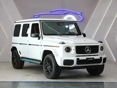 2025 Mercedes-Benz EQG 580 G580 Electric AWD 8 Cylinders Engine White Red