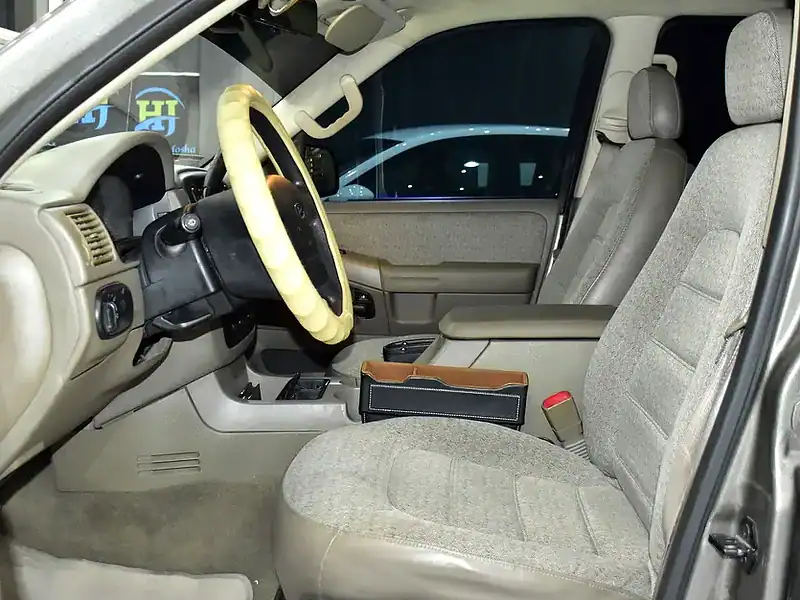 2002 Ford Explorer XLS 6 Cylinders Engine Petrol Brown Beige SUV