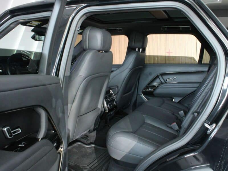 2023 Land Rover Range Rover Sport Range Rover Sport SE 6 Cylinder Black