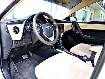 2018 Toyota Corolla XLI 4 Cylinders Engine Petrol White Beige Sedan