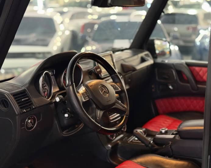 2013 Mercedes-Benz G63 AMG 5.5L V8 AMG Full Carbon Fiber Black Red