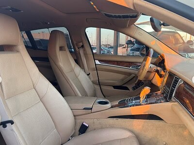 2013 Porsche Panamera 6-Cylinder Engine AT Full Option White Beige Sedan