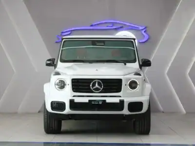 2025 Mercedes-Benz EQG 580 G580 Electric AWD 8 Cylinders Engine White Red