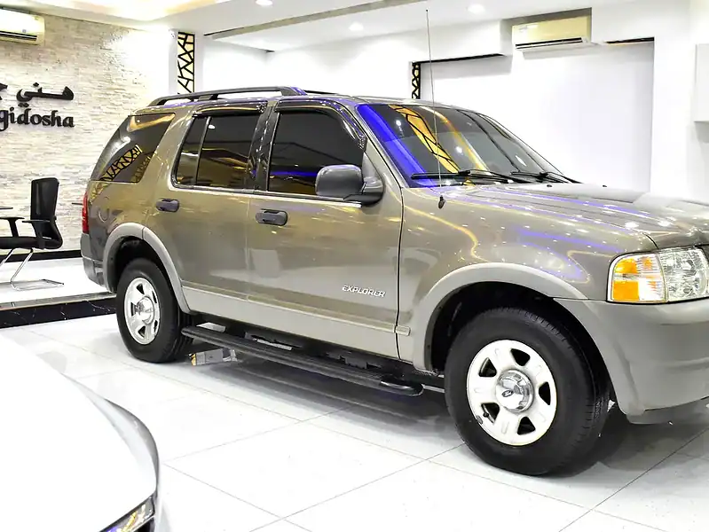 2002 Ford Explorer XLS 6 Cylinders Engine Petrol Brown Beige SUV