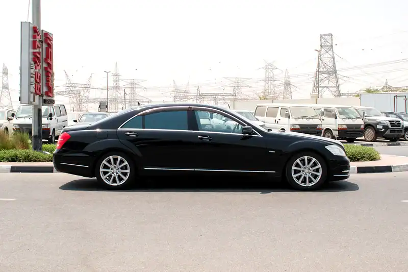 2012 Mercedes-Benz S-Class S 550 6 Cylinders Engine Petrol Black Sedan