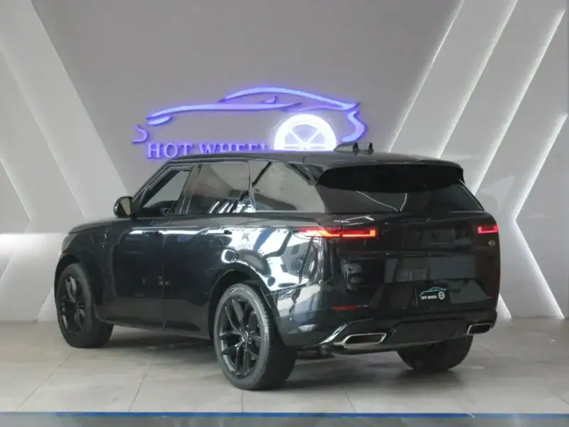2023 Land Rover Range Rover Sport Range Rover Sport SE 6 Cylinder Black