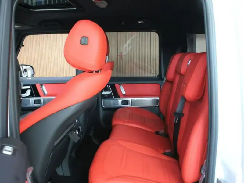 2025 Mercedes-Benz EQG 580 G580 Electric AWD 8 Cylinders Engine White Red