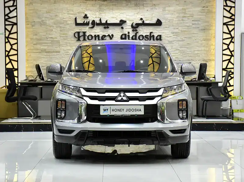 2020 Mitsubishi ASX Standard 4 Cylinders Engine Grey Black Crossover