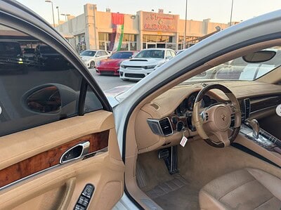 2013 Porsche Panamera 6-Cylinder Engine AT Full Option White Beige Sedan