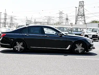 2017 BMW 7-Series 750i 8 Cylinders Engine Petrol Black Beige Sedan