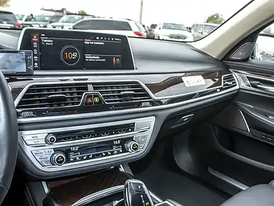 2022 BMW 7-Series 750i 8 Cylinders Engine Petrol Black Sedan