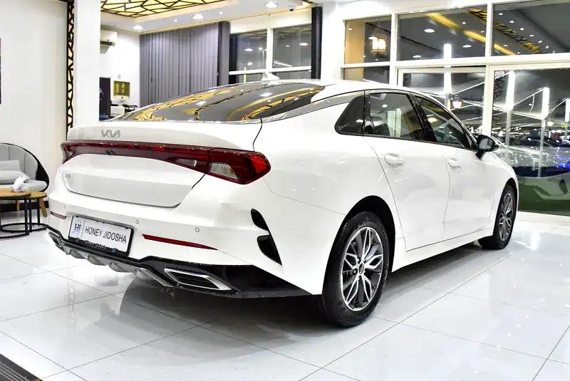 2023 Kia K5 STD 4 Cylinders Engine Petrol White Beige Sedan GCC Spec