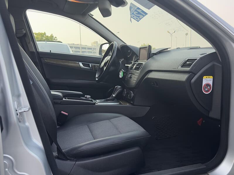 2008 Mercedes-Benz C250 6 Cylinders Engine Petrol Silver Black Sedan