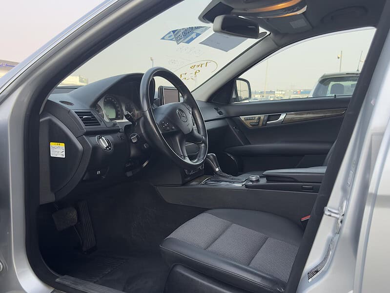 2008 Mercedes-Benz C250 6 Cylinders Engine Petrol Silver Black Sedan