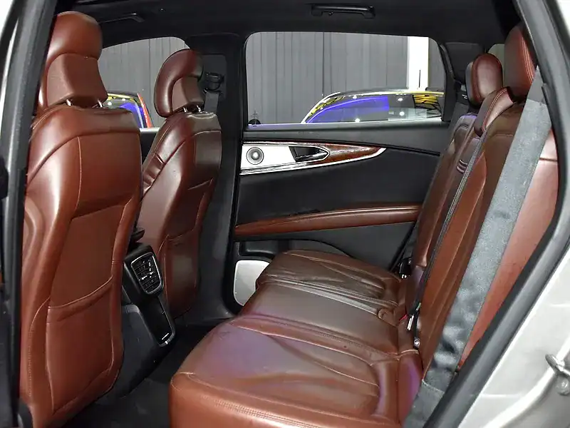 2016 Lincoln MKX Luxury 6 Cylinders Engine Petrol Beige Brown SUV GCC Spec