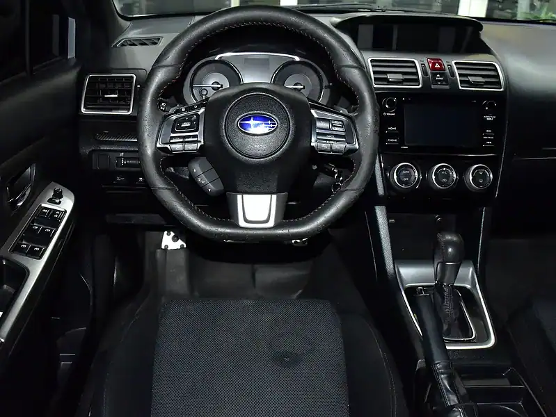 2017 Subaru WRX WRX 4 Cylinders Engine Silver Black Sedan GCC Spec