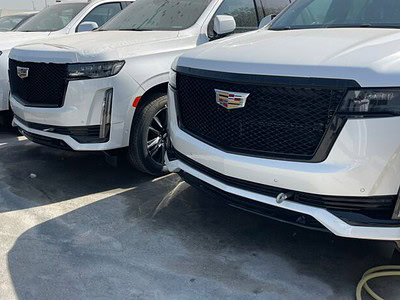 2023 Cadillac Escalade 6.2L supercharged V8 Engine White Grey SUV