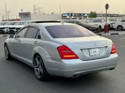2012 Mercedes-Benz S-Class S 600L 12 Cylinder Engine Silver Black Sedan