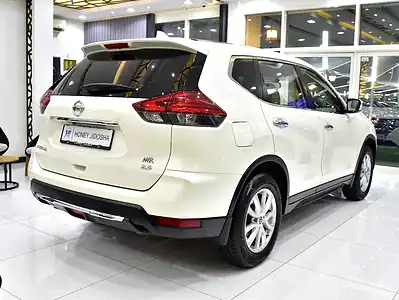 2021 Nissan X-Trail S 4 Cylinder Engine Petrol White Beige SUV GCC Specs