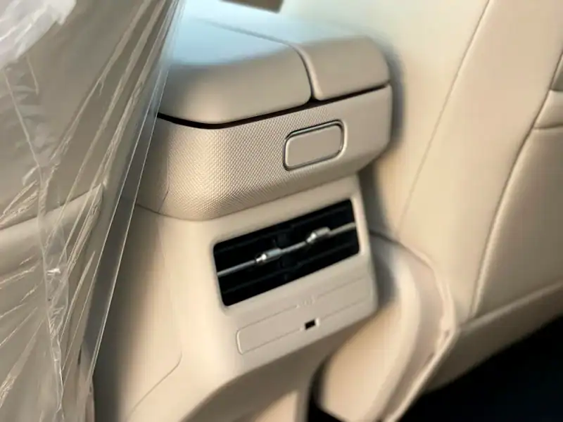 2025 Toyota bZ3 Other ELECTRIC White Beige Crossover Automatic