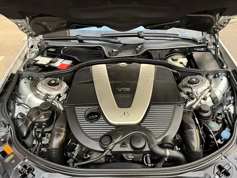 2012 Mercedes-Benz S-Class S 600L 12 Cylinder Engine Silver Black Sedan