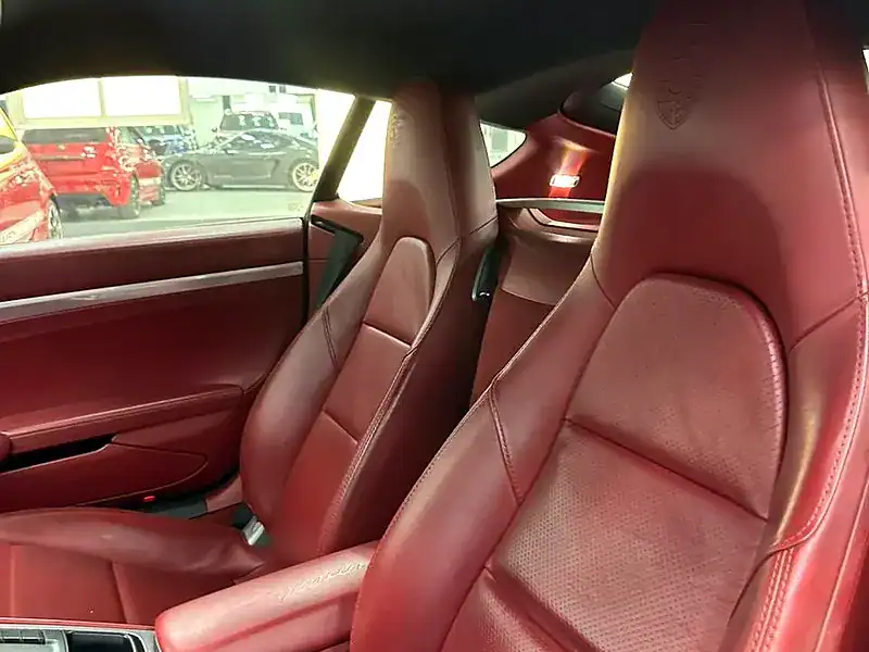 2014 Porsche Cayman S 6 Cylinders Engine Grey Red Coupe GCC Specs