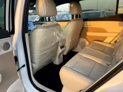 2025 Toyota bZ3 Other ELECTRIC White Beige Crossover Automatic