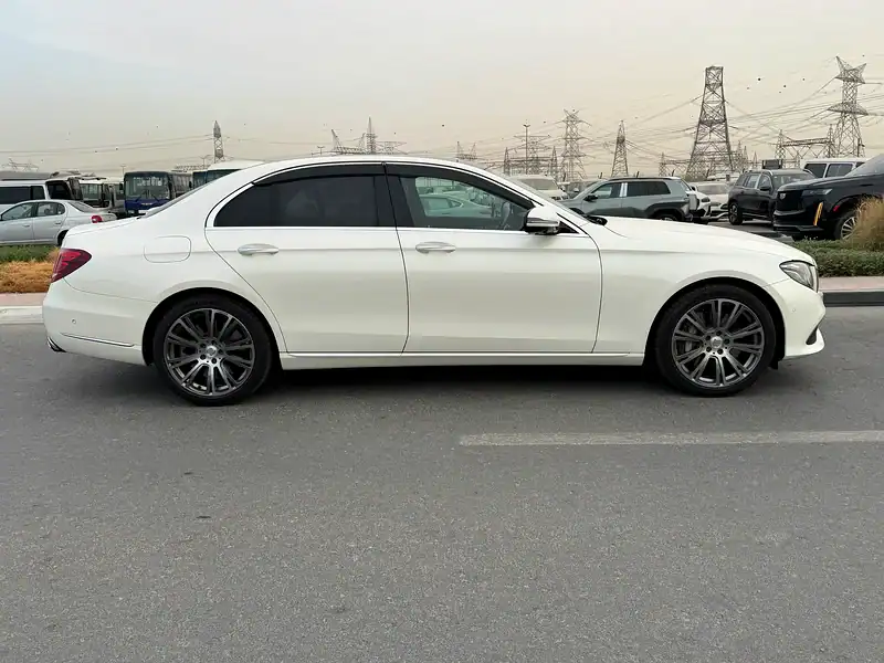 2019 Mercedes-Benz E-Class E450 6 Cylinders Engine Petrol White Black Sedan