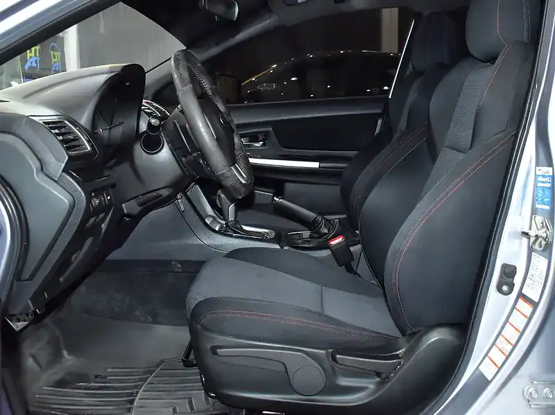 2017 Subaru WRX WRX 4 Cylinders Engine Silver Black Sedan GCC Spec