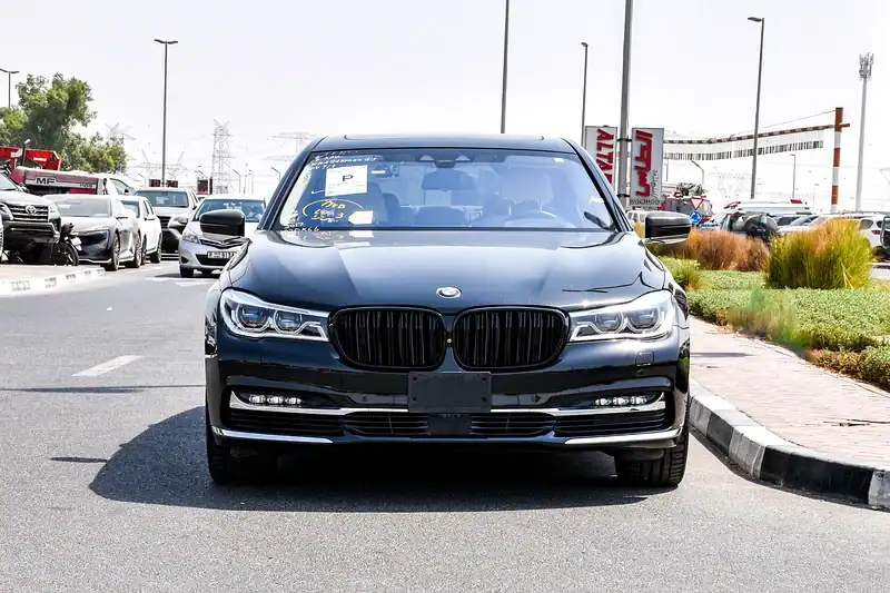 2017 BMW 7-Series 750i 8 Cylinders Engine Petrol Black Beige Sedan