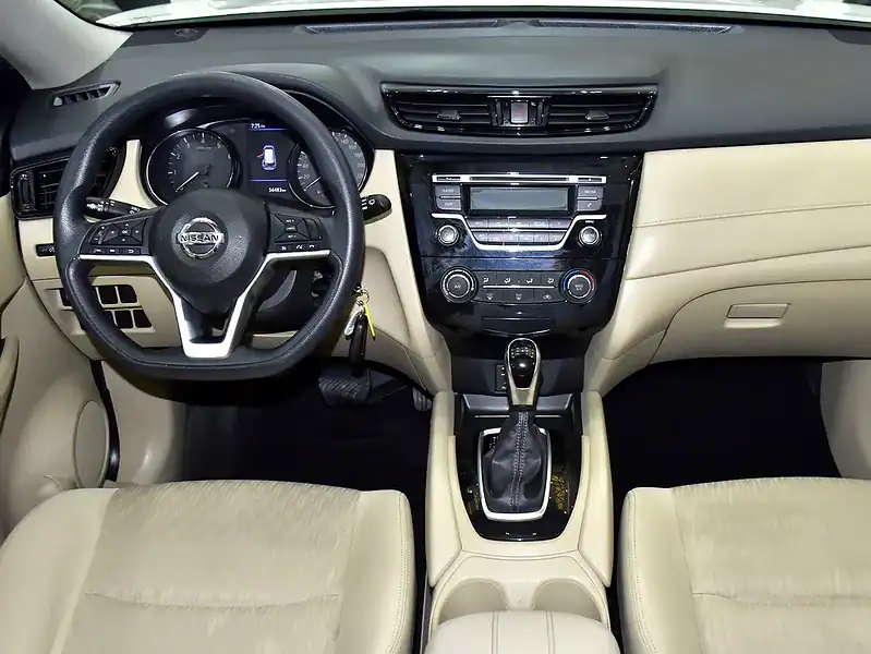 2021 Nissan X-Trail S 4 Cylinder Engine Petrol White Beige SUV GCC Specs