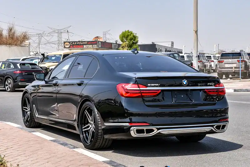 2017 BMW 7-Series 750i 8 Cylinders Engine Petrol Black Beige Sedan