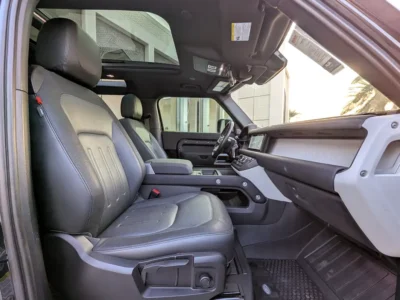 2021 Land Rover Defender 90 X-Dynamic 3.0 Liter 6 Cylinders Engine Black SUV