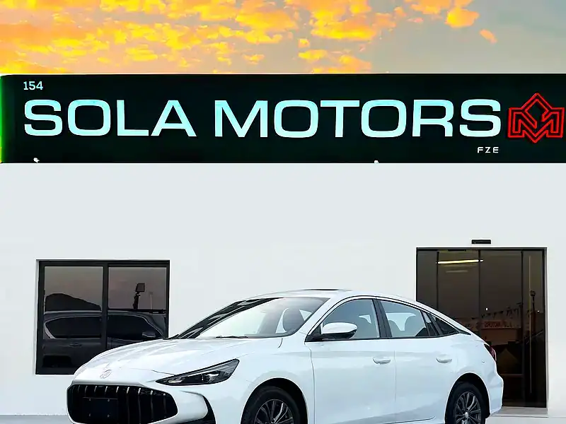 2025 MG5 GLOBAL LUXURY EDITION 1.5L A/T PTR 4 Cylinders White Black Sedan