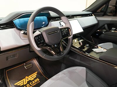 2024 Land Rover Range Rover Sport SV Edition One 4.4L Twin-Turbo V8 Gold White