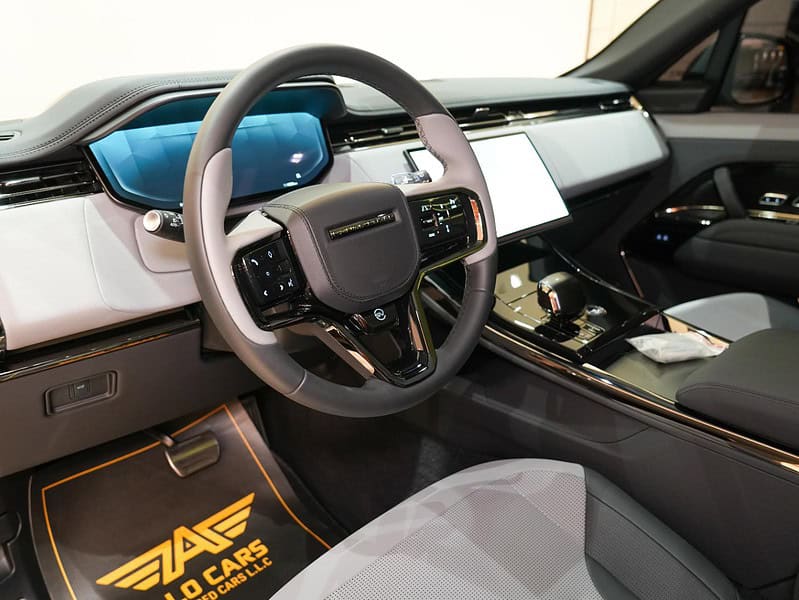 2024 Land Rover Range Rover Sport SV Edition One 4.4L Twin-Turbo V8 Gold White