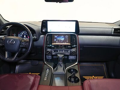 2023 Lexus Lx 600 Signature 3.5L twin-turbo V6 Engine Grey Red SUV