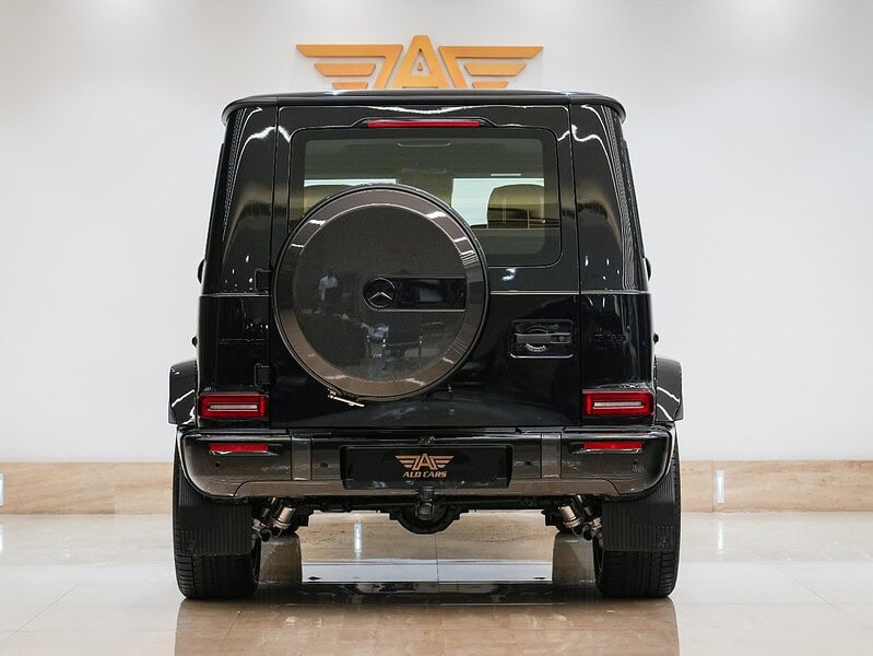 2026 Mercedes Benz G63 Double Night Package 4.0L V8 biturbo Engine Black Red