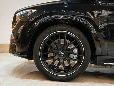 2025 Mercedes Benz GLE 53 AMG 3.0 litre Inline-six Engine Black Red SUV