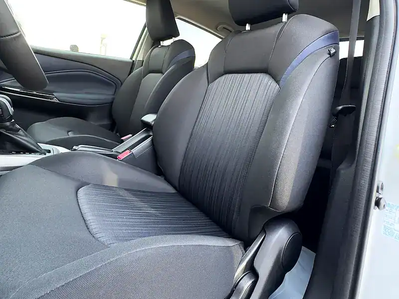 2026 SUZUKI BALENO GLX A/T 1.5 PTR 4 Cylinders Engine White Black