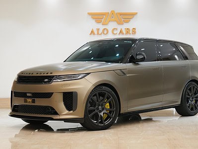 2024 Land Rover Range Rover Sport SV Edition One 4.4L Twin-Turbo V8 Gold White